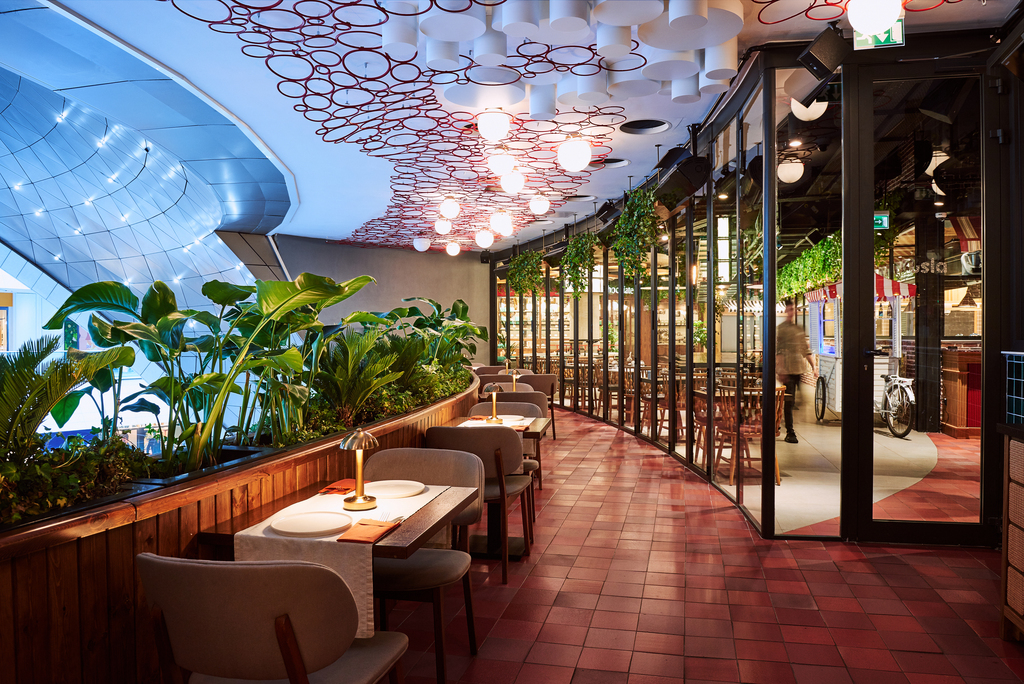 İstanbul’da İlk Buluşmaların Büyüsü: Şehrin En Romantik ve En Şık 5 Mekânı