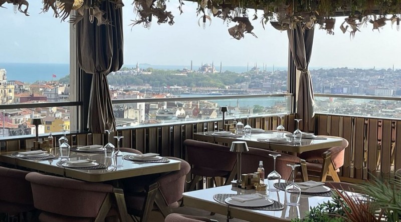 N'EVET İSTANBUL ROOFTOP RESTAURANT